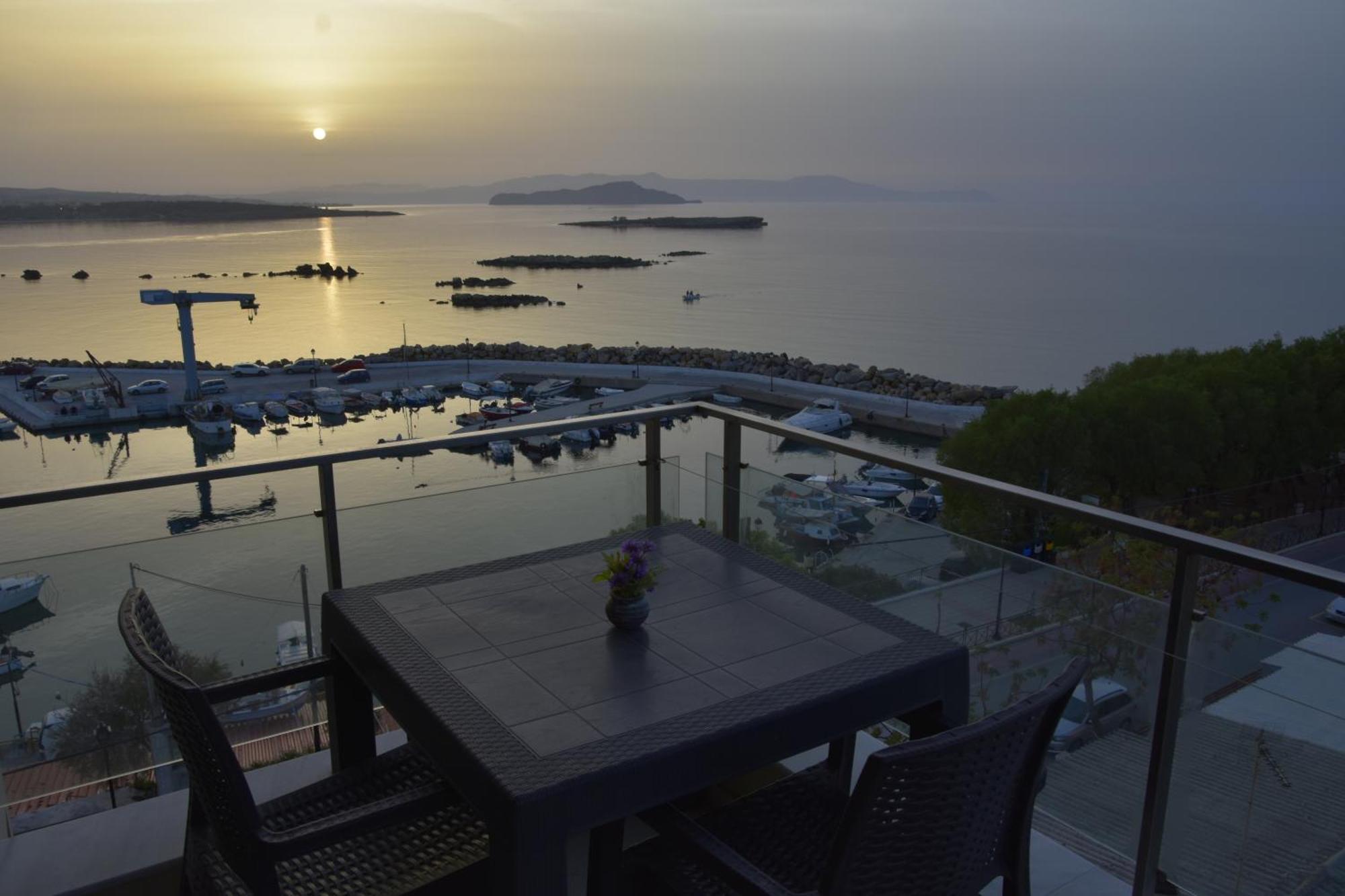 Panoramic Sea View Apartment Chania  Exterior photo