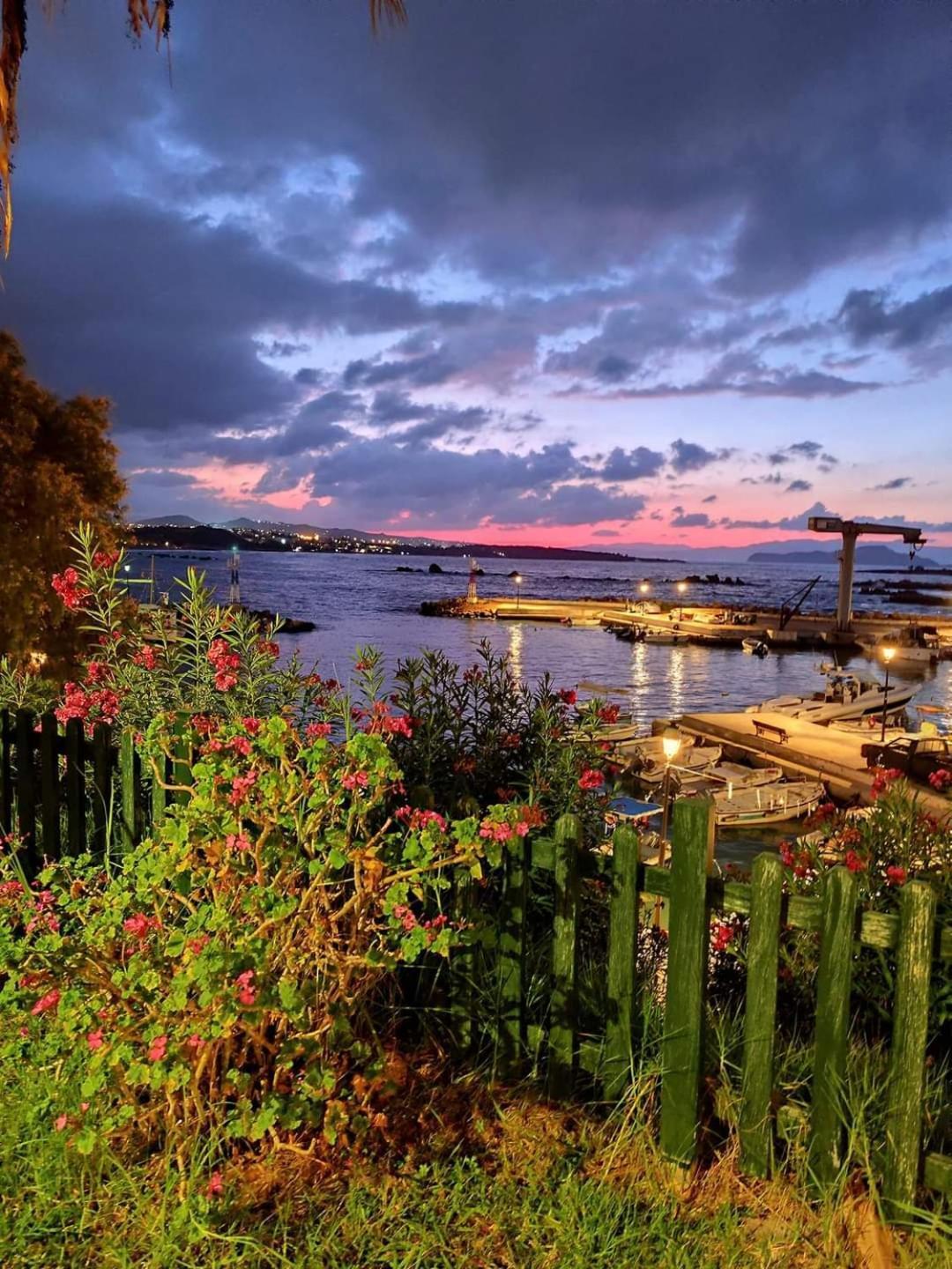 Panoramic Sea View Apartment Chania  Exterior photo